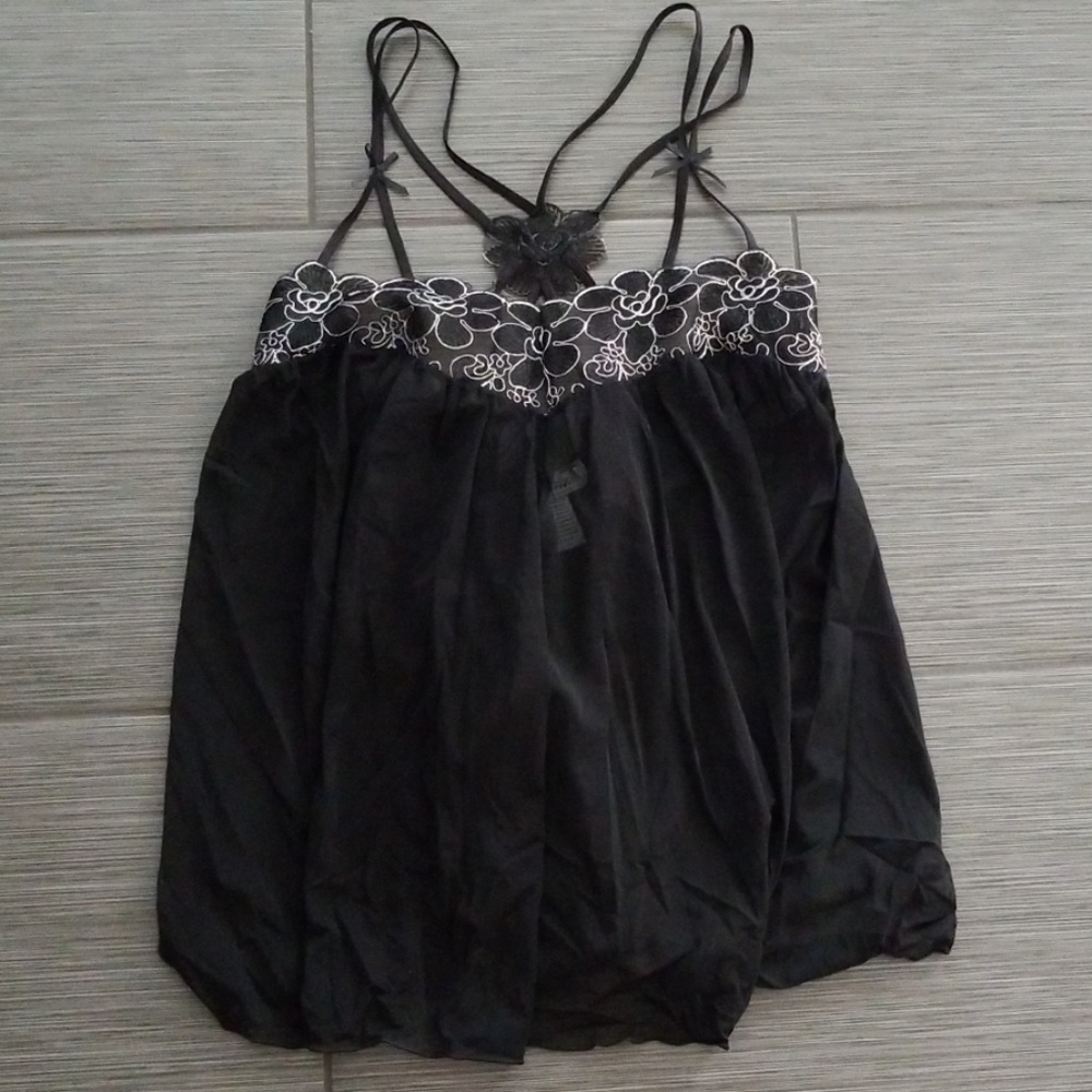 NWOT Black Nighty With Matching Panties
